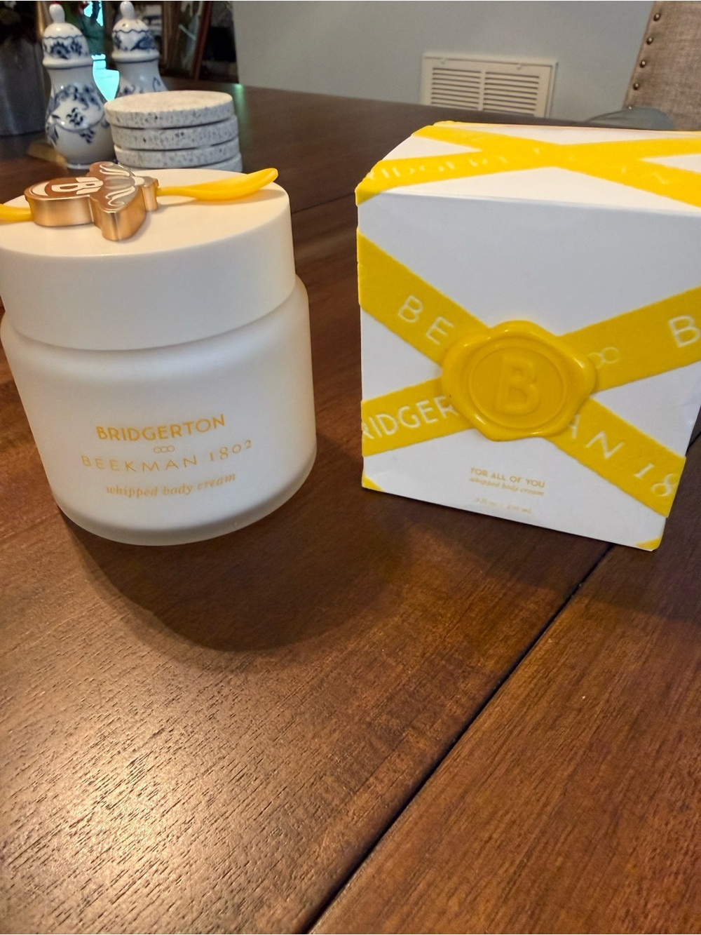 Beekman 1802 Bridgerton Whipped Body Cream - White & Yellow